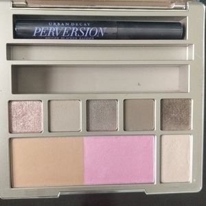 Urban Decay: Naked On The Run Makeup Palette